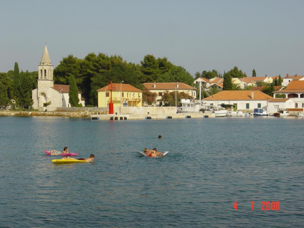 Apartments Prahovic Ždrelac المظهر الخارجي الصورة